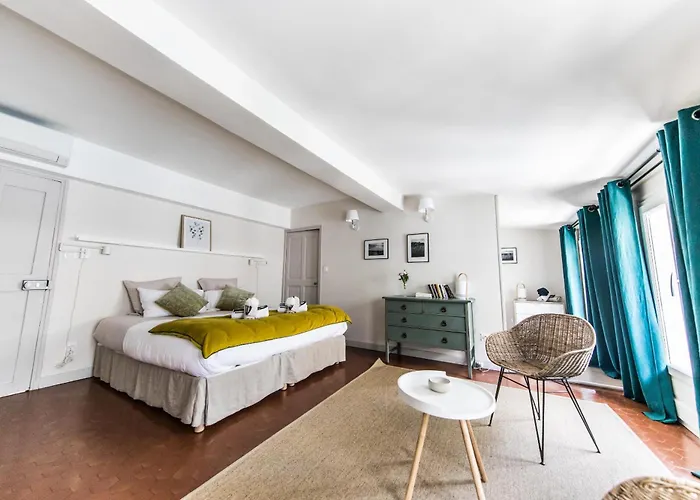 Boutique Hotel - La Demoiselle